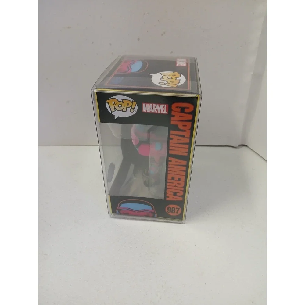 FUNKO POP! Marvel Black Light Captain America‎ #987 Special Edition W/ Protector